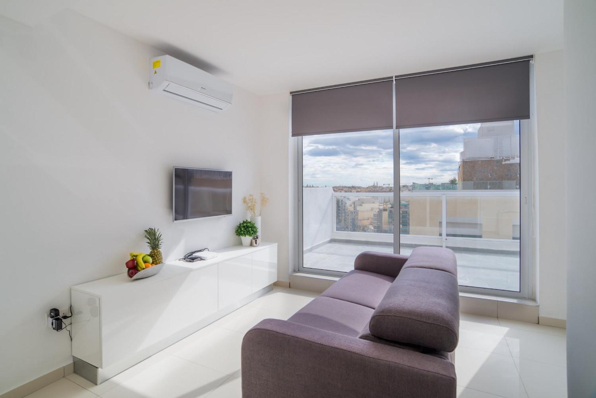 Spinola 1br Cozy Flat *